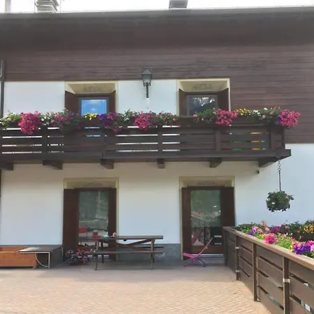 アパート A Due Passi Da Bormio *